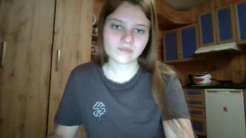 Snapshot of little_shygirl_ chatting on 30, 9, 2025 little_shygirl_ online show from 30, 9, 2025