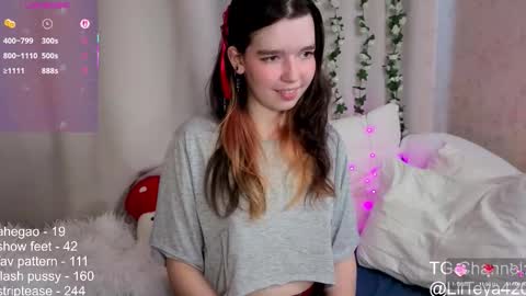 little Teya online show from 10, 9, 2025