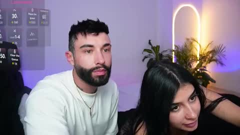 little_vannesaa online show from 15, 9, 2025