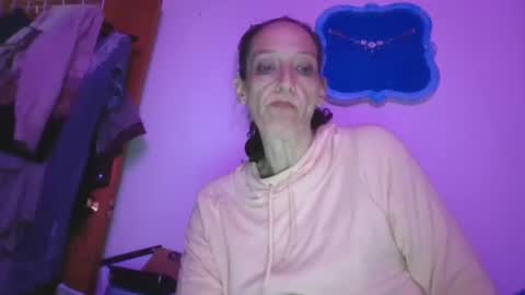 Snapshot of littlebigsquirt7945 chatting on 21, 5, 2026 Sady Jayne online show from 21, 5, 2026