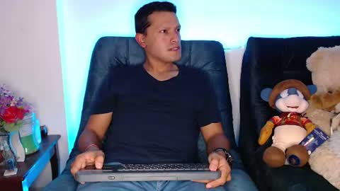 Snapshot of littledicklatin chatting on 14, 6, 2026 Manu online show from 14, 6, 2026