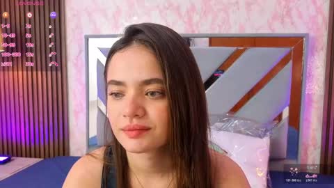 Snapshot of littleesara18 chatting on 25, 4, 2026 Sara online show from 25, 4, 2026