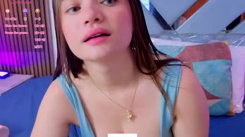 Snapshot of littleesara18 chatting on 15, 5, 2026 Sara online show from 15, 5, 2026