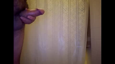 Snapshot of littleguyy888 chatting on 11, 9, 2025 littleguyy888 online show from 11, 9, 2025