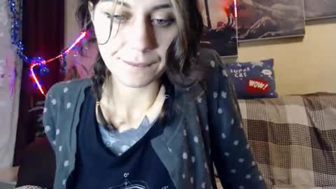 Snapshot of littlehappines chatting on 19, 1, 2025 littlehappines online show from 19, 1, 2025