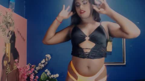 Snapshot of littleindianmilf chatting on 12, 9, 2025 littleindianmilf online show from 12, 9, 2025