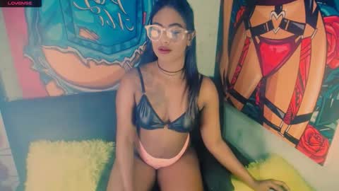 Snapshot of littleindianmilf chatting on 17, 11, 2025 littleindianmilf online show from 17, 11, 2025