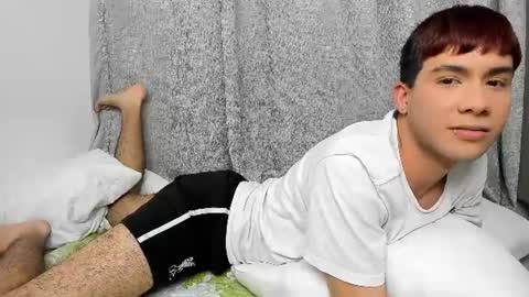 Snapshot of littlejames_ chatting on 11, 6, 2026 James online show from 11, 6, 2026