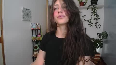 Snapshot of littlelaksmi chatting on 28, 5, 2026 Laksmi online show from 28, 5, 2026