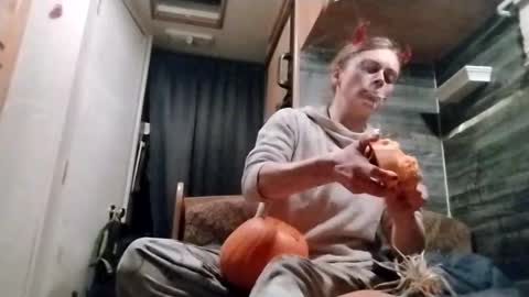 Snapshot of littleleo96 chatting on 29, 10, 2025 littleleo96 online show from 29, 10, 2025