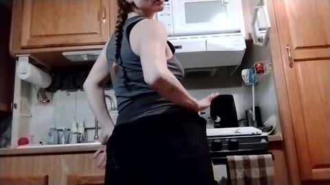 Snapshot of littleleo96 chatting on 29, 11, 2025 littleleo96 online show from 29, 11, 2025