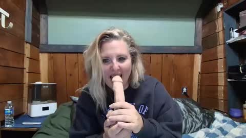 lisanixs online show from 17, 3, 2026