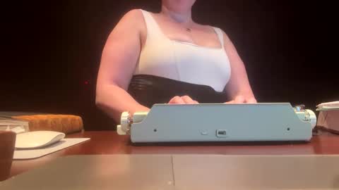 Snapshot of littlemissmee chatting on 9, 3, 2026 littlemissmee online show from 9, 3, 2026