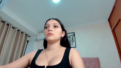 Snapshot of littlemolly_pregnant chatting on 10, 3, 2025 Sarahs Room online show from 10, 3, 2025