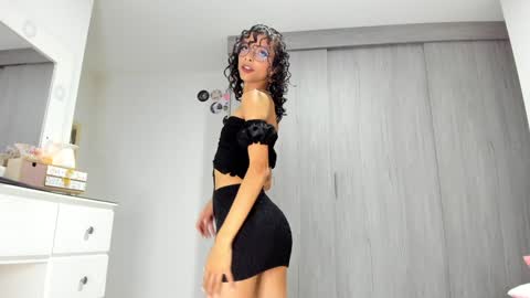 Luna online show from 3, 1, 2025