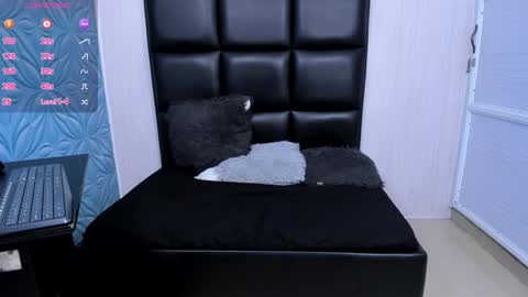 PARKER online show from 2, 2, 2025