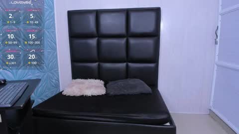 PARKER online show from 22, 2, 2025