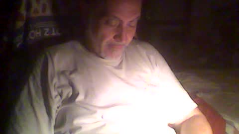 Snapshot of littlepaul2 chatting on 21, 6, 2026 LittlePaul online show from 21, 6, 2026