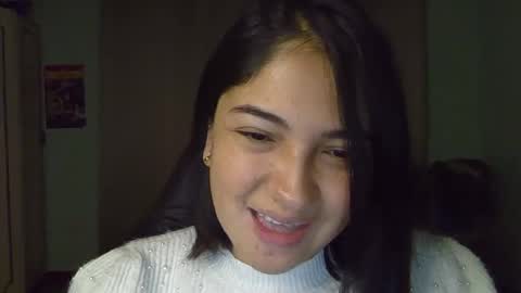 Snapshot of littleprety6969 chatting on 19, 10, 2025 Mia Wednesday to Sunday 730 am to 1030 am Colombian Hour D online show from 19, 10, 2025