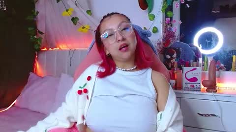 Ruby Rouse online show from 15, 10, 2025