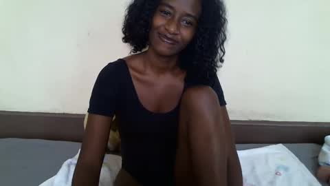 littlesandie online show from 14, 1, 2025