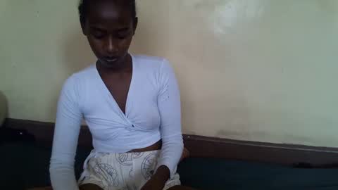 littlesandie online show from 7, 3, 2025