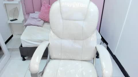  sofii  online show from 7, 11, 2025