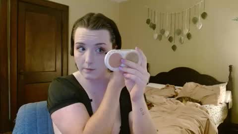 Snapshot of littlestpuppet chatting on 16, 4, 2026 Kori online show from 16, 4, 2026