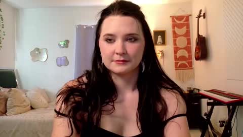 Snapshot of littlesub_e chatting on 30, 10, 2025 Eliza online show from 30, 10, 2025