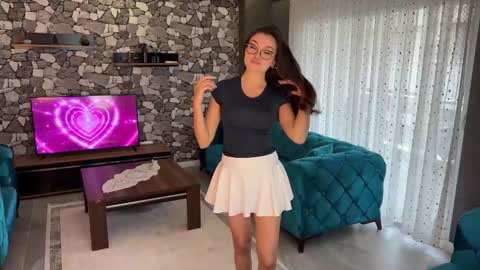 Snapshot of littlesweetyy chatting on 10, 10, 2025 little sweety online show from 10, 10, 2025