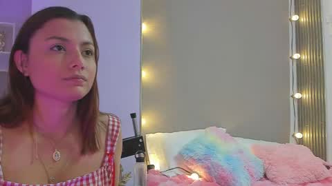 Snapshot of littletammy4u chatting on 15, 4, 2026 Tammy online show from 15, 4, 2026