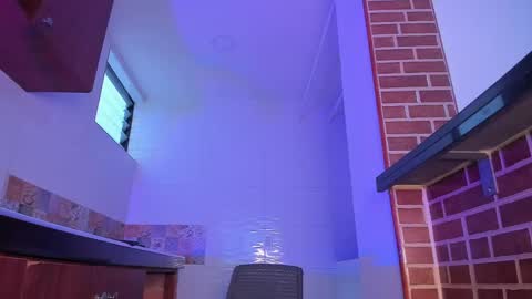 Snapshot of littletammy4u chatting on 28, 4, 2026 Tammy online show from 28, 4, 2026