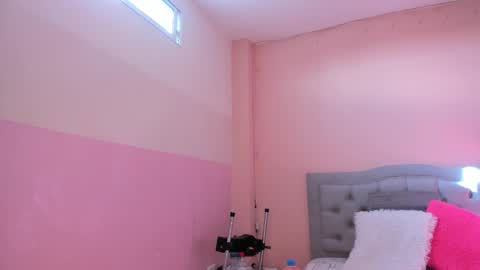 Snapshot of littletammy4u_ chatting on 7, 11, 2025 tammy online show from 7, 11, 2025