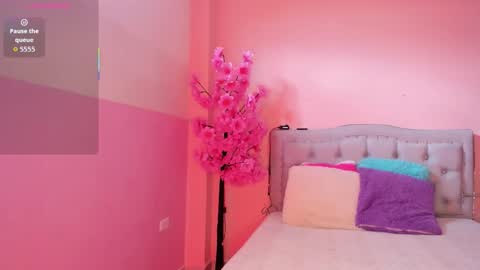 Snapshot of littletammy4u_ chatting on 4, 12, 2025 tammy online show from 4, 12, 2025