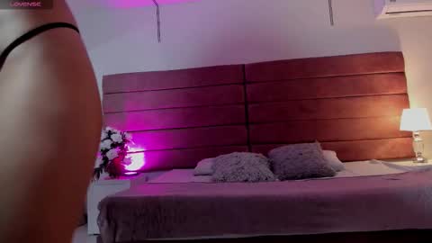 littlevaale online show from 23, 12, 2025