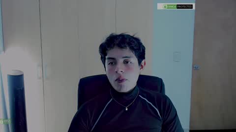 Snapshot of littlezhalem chatting on 18, 11, 2025 littlezhalem online show from 18, 11, 2025