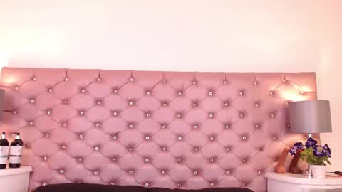 Snapshot of liv20_ chatting on 3, 10, 2025 Nicky online show from 3, 10, 2025