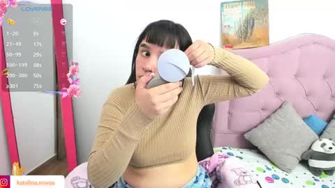 Snapshot of liv_rosse chatting on 2, 3, 2025 Katalina Novoa. online show from 2, 3, 2025