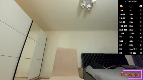 Snapshot of liveclassjay chatting on 6, 12, 2024 jay online show from 6, 12, 2024