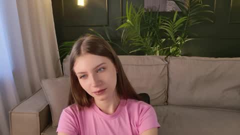Snapshot of livia_place chatting on 20, 5, 2026 Livia online show from 20, 5, 2026