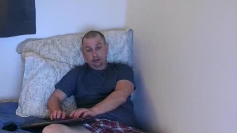 livinlife4now25 online show from 20, 12, 2025