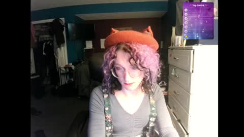 Snapshot of livolioyo chatting on 19, 12, 2024 Livolio online show from 19, 12, 2024