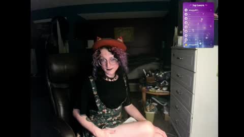 Snapshot of livolioyo chatting on 25, 12, 2024 Livolio online show from 25, 12, 2024