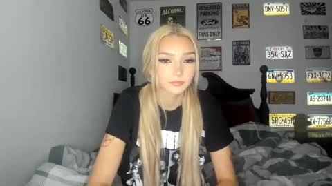 Snapshot of livvywinters chatting on 9, 2, 2026 Livvy online show from 9, 2, 2026