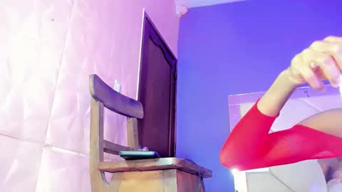 Snapshot of liyenpain01 chatting on 8, 5, 2026 liyenpain01 online show from 8, 5, 2026