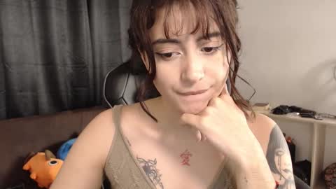 Elizabeth online show from 5, 12, 2025