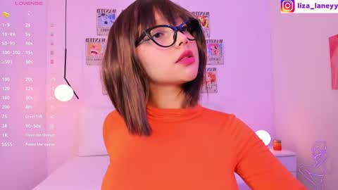 Snapshot of liza_bennet chatting on 19, 12, 2025 Liza online show from 19, 12, 2025