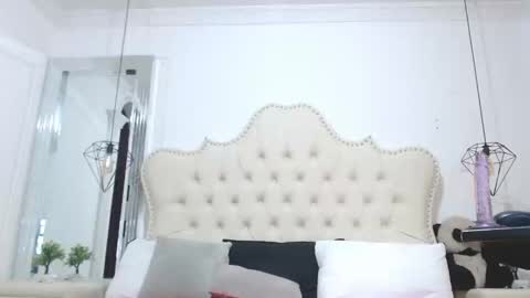 lizANDjuan online show from 3, 2, 2025