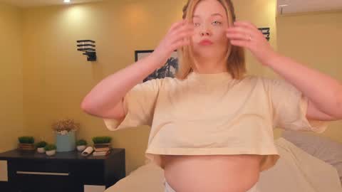 Snapshot of lizbethhaith chatting on 24, 1, 2025 Lizbeth or Lizzy online show from 24, 1, 2025