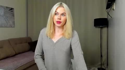 Snapshot of lizy_af chatting on 11, 5, 2026 lizz or lisa online show from 11, 5, 2026